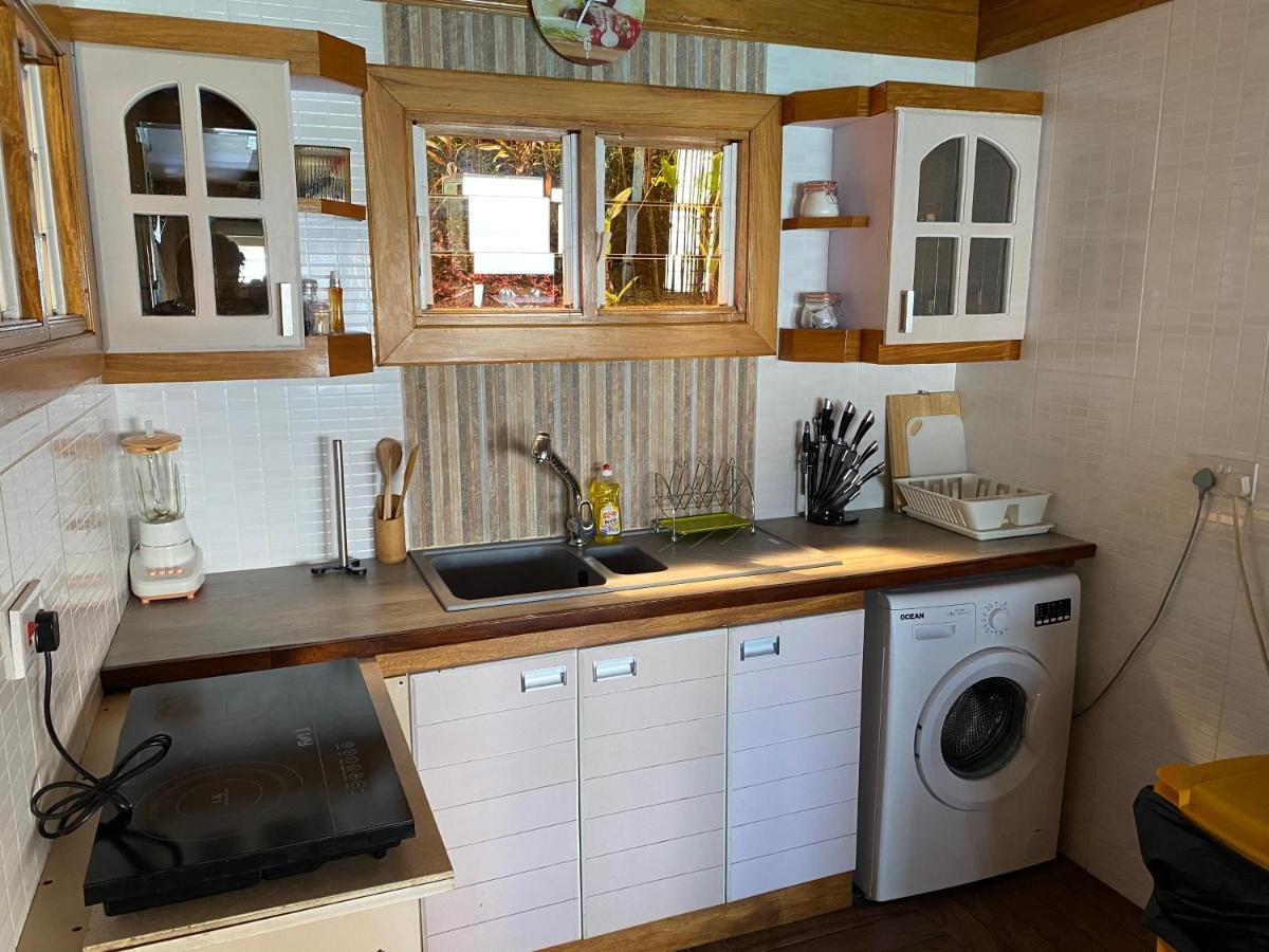 Mouggae Blues Villas Beau Vallon  Bagian luar foto