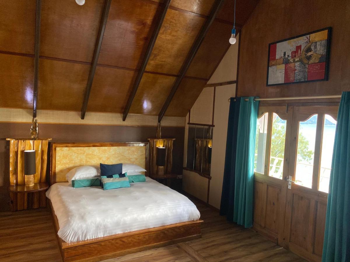 Mouggae Blues Villas Beau Vallon  Bagian luar foto