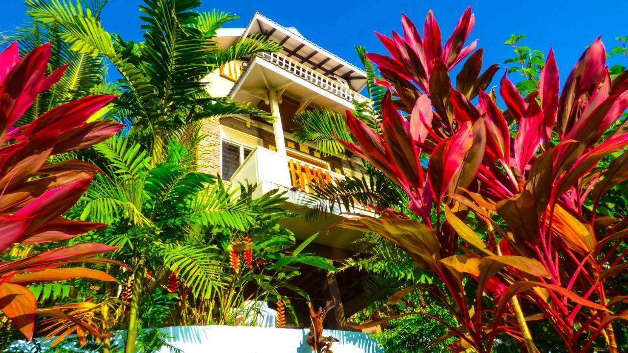 Mouggae Blues Villas Beau Vallon  Bagian luar foto